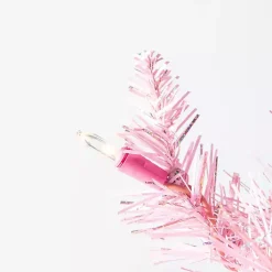 Christmas Arrangements & Garland><noscript><img width=