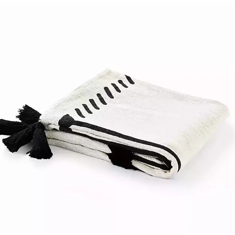 Blankets & Throws>Kirklands Home Anna Black And White Diamond Throw