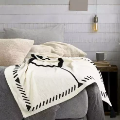 Blankets & Throws><noscript><img width=