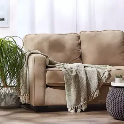 Blankets & Throws><noscript><img width=