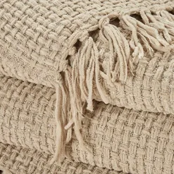 Blankets & Throws><noscript><img width=