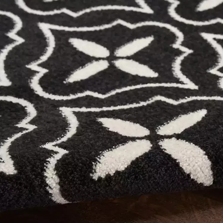 Kirklands Home Black & Ivory Quatrefoil Indoor/Outdoor Rug, 5x7 Clearance