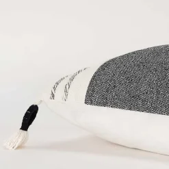 Pillows><noscript><img width=