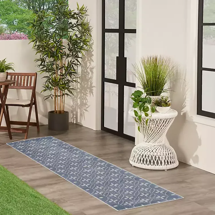 Kirklands Home Blue & Ivory Quatrefoil Indoor/Outdoor Runner New