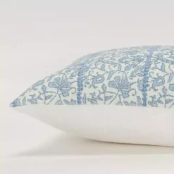 Pillows><noscript><img width=