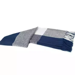 Blankets & Throws><noscript><img width=