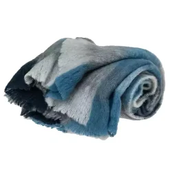 Blankets & Throws><noscript><img width=