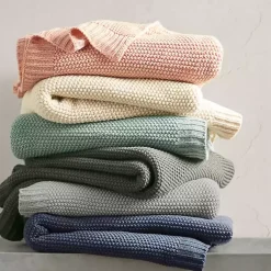 Blankets & Throws><noscript><img width=