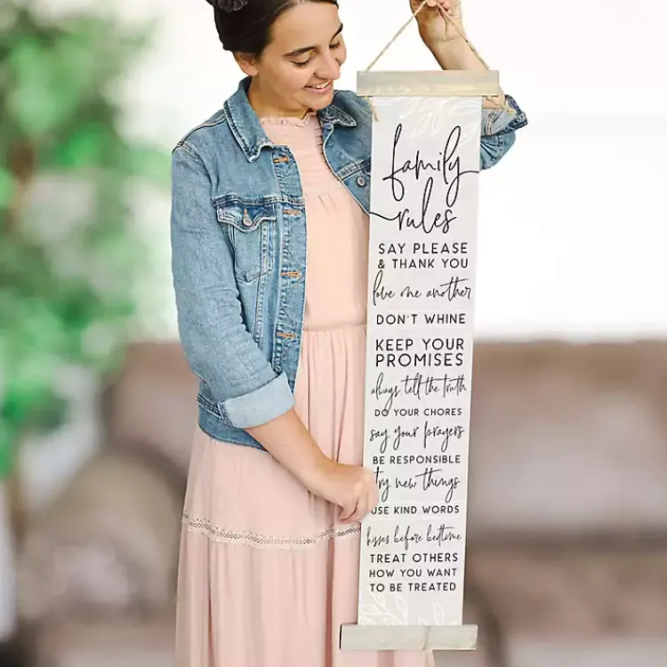 Kirklands Home Family Rules Hanging Wall Plaque