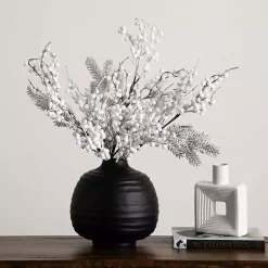 Stems & Bouquets><noscript><img width=