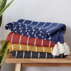 Blankets & Throws><noscript><img data-lazyloaded=
