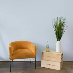 Arrangements & Greenery><noscript><img width=