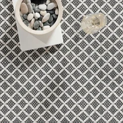 Kirklands Home Gray & White Trellis Indoor/Outdoor Rug, 4x6 New