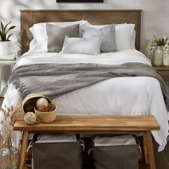 Blankets & Throws><noscript><img width=