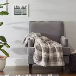 Blankets & Throws><noscript><img width=