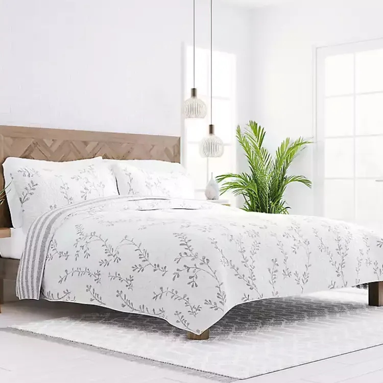 Kirklands Home Gray Vines Reversible 3-pc. King Quilt Set New