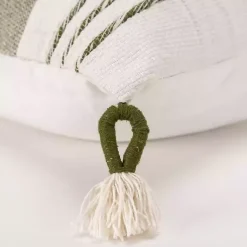 Pillows><noscript><img width=