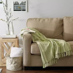 Blankets & Throws><noscript><img width=