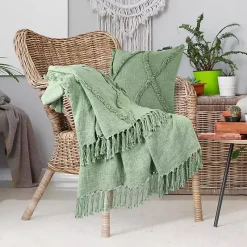 Blankets & Throws><noscript><img width=