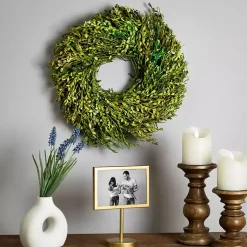 Wreaths><noscript><img width=
