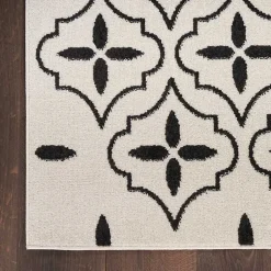 Kirklands Home Ivory & Black Quatrefoil Indoor/Outdoor Rug, 8x10 Online