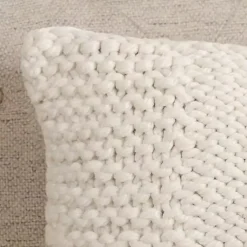 Pillows><noscript><img width=