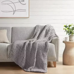 Blankets & Throws><noscript><img width=