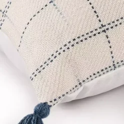 Pillows><noscript><img width=