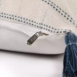 Pillows><noscript><img width=