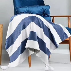 Blankets & Throws><noscript><img width=