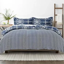 Kirklands Home Navy Daisy Medallion Queen 3-pc. Comforter Set Blue Clearance