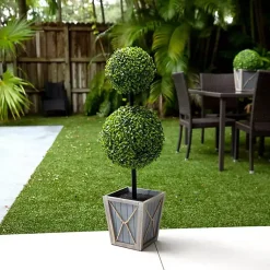 Trees & Topiaries><noscript><img width=