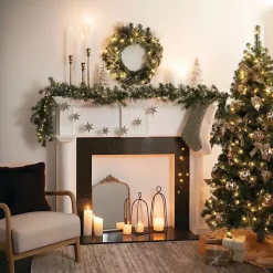 Christmas Wreaths><noscript><img width=