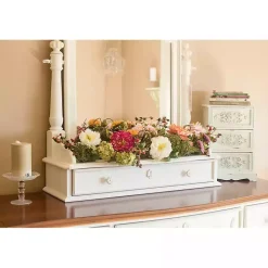 Arrangements & Greenery><noscript><img width=