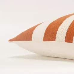 Pillows><noscript><img width=