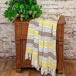 Blankets & Throws><noscript><img width=