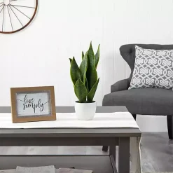 Arrangements & Greenery><noscript><img width=