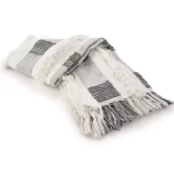 Blankets & Throws><noscript><img width=