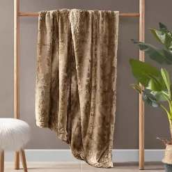 Blankets & Throws><noscript><img width=