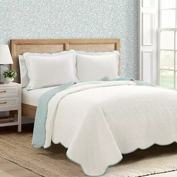 Kirklands Home White and Teal Scallop 3-pc. Full/Queen Quilt Set