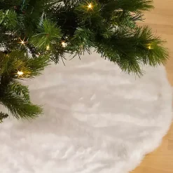 Christmas Tree Skirts & Collars><noscript><img width=