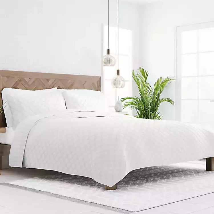 Kirklands Home Stitched Diamond 3-pc. King Quilt Set White Best