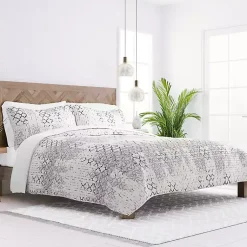 Kirklands Home White Trellis Reversible 3-pc. King Quilt Set Best