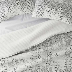 Kirklands Home White Trellis Reversible 3-pc. King Quilt Set Best