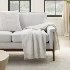 Blankets & Throws><noscript><img width=