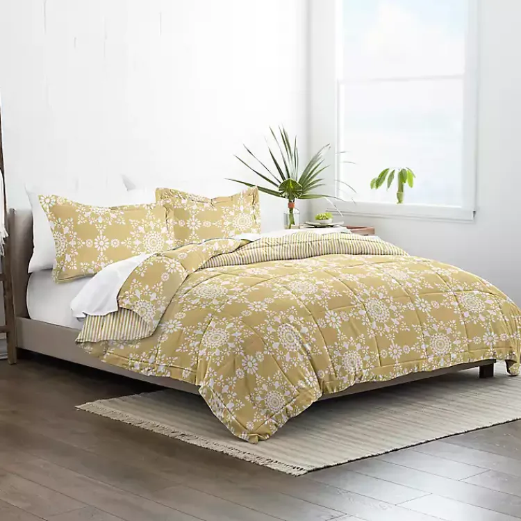 Kirklands Home Daisy Medallion Twin 3-pc. Comforter Set Yellow Outlet