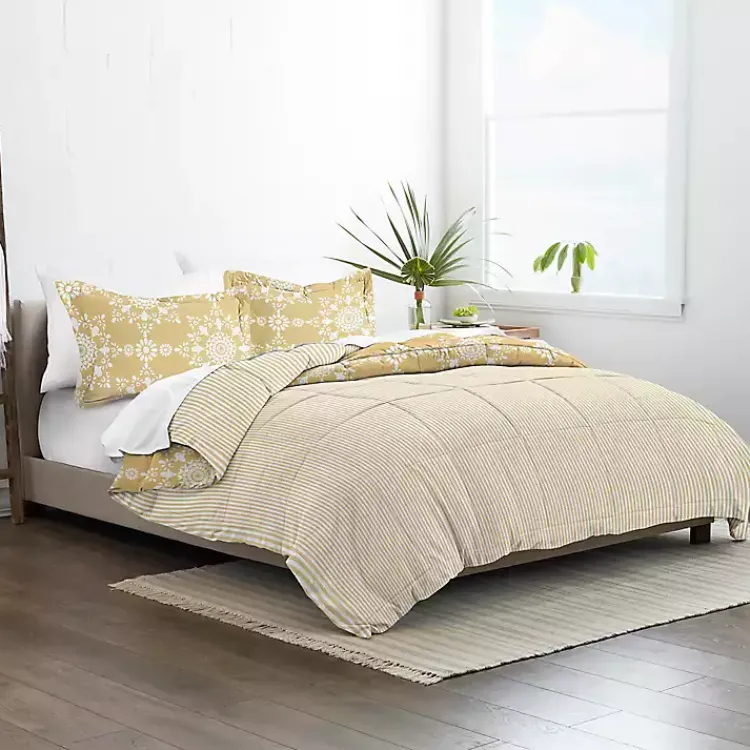 Kirklands Home Daisy Medallion Twin 3-pc. Comforter Set Yellow Outlet